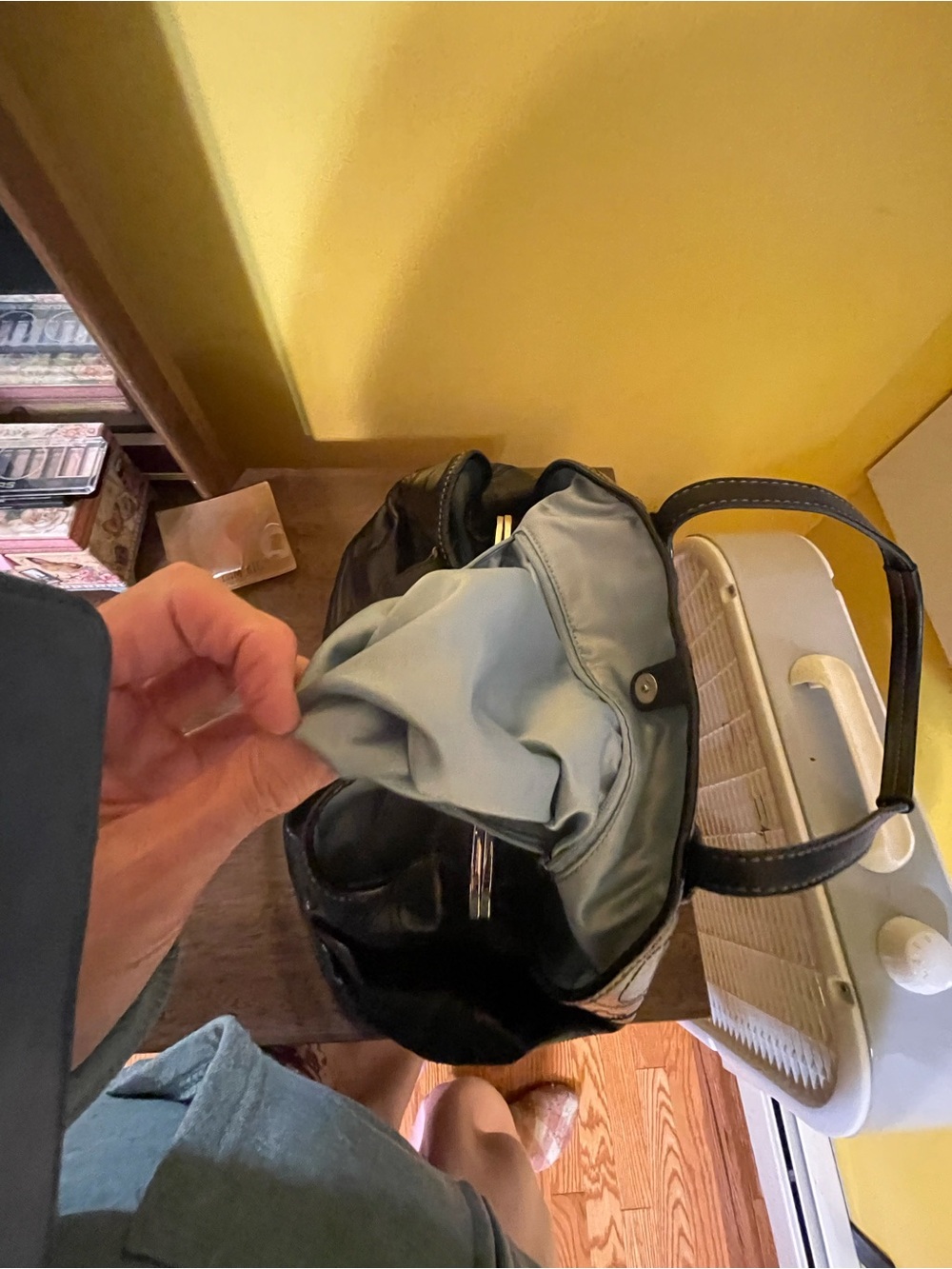COACH Bag - Picture 7 of 16
